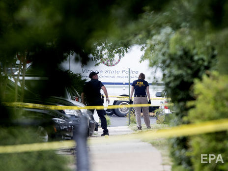 В США муниципальный служащий застрелил 12 человек и погиб в перестрелке с полицией