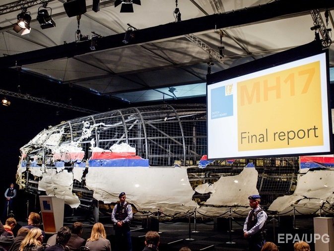 Порошенко: MH17 был сбит с территории, оккупированной россиянами. Фамилии виновных должен был назвать трибунал