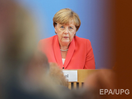 Меркель поддерживает продление санкций в отношении РФ