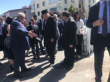 Зеленский открыл центр крымскотатарской диаспоры в Анкаре