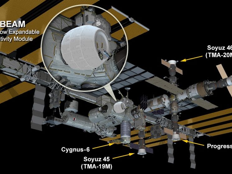 Астронавты развернули надувной жилой модуль на МКС