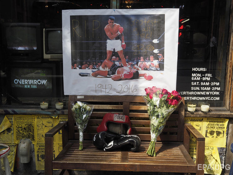 Причиной смерти боксера Мохаммеда Али стал септический шок