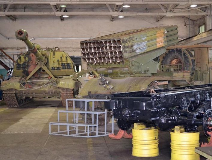 "Укрборонпром": Восстанавливающий ракетно-артиллерийское вооружение завод в четыре раза увеличил производство