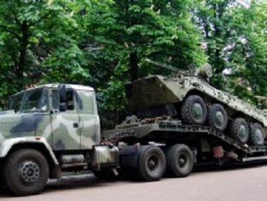"Укроборонпром" за полгода поставил украинской армии больше тысячи единиц техники
