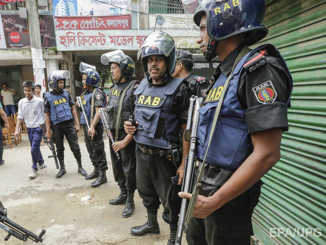 Полиция Бангладеш заявила об уничтожении главного подозреваемого в деле о захвате и убийстве заложников
