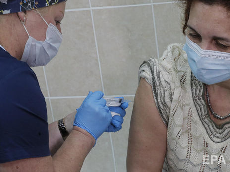 Путін оголосив про реєстрацію другої російської вакцини проти COVID-19