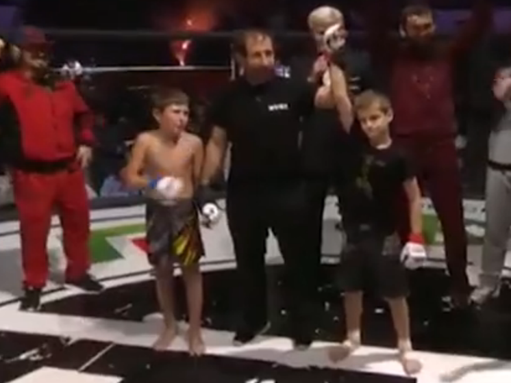 Тренер проигравшего сыну Кадырова ребенка заявил, что бой был инсценирован