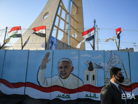 Исторический и рискованный визит: папа римский прибыл в Ирак. Фоторепортаж