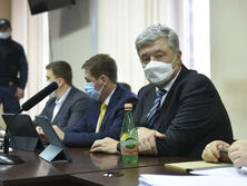 Порошенко вернулся в Украину. Суд избрал ему меру пресечения. Главное. Онлайн-репортаж