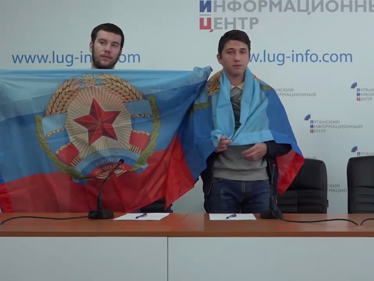 Двое задержанных в Луганске ультрас "Зари" заявили, что раскаиваются и не хотят жить в Украине