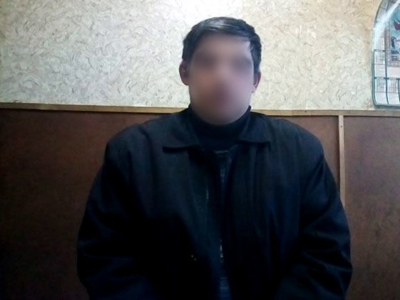 Под Мариуполем полицейские задержали информатора "ДНР", который планировал серию терактов