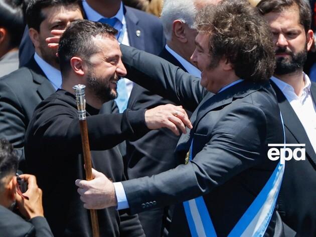 Зеленський узяв участь у церемонії інавгурації президента Аргентини, поряд був Орбан. Фото, відео