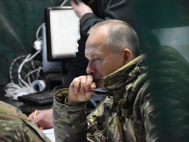 Сырский с генералом Брауном обсудили усиление защиты от российских ракетных и бомбовых ударов