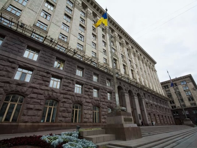 Киев срочно эвакуирует две больницы, в том числе детскую, из-за угрозы ракетного удара – КГГА