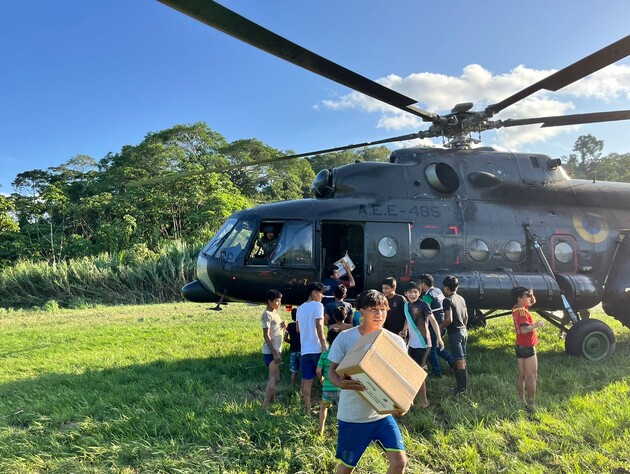 В Эквадоре разбился военный вертолет, погибли восемь человек