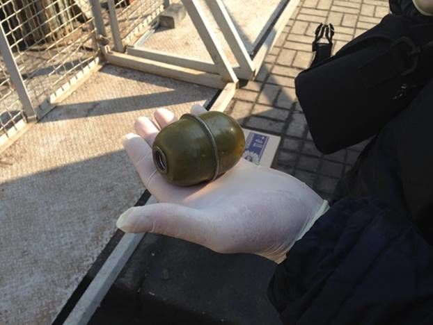 Мужчина в центре Киева носил в кармане гранату РГД-5 с запалом – полиция