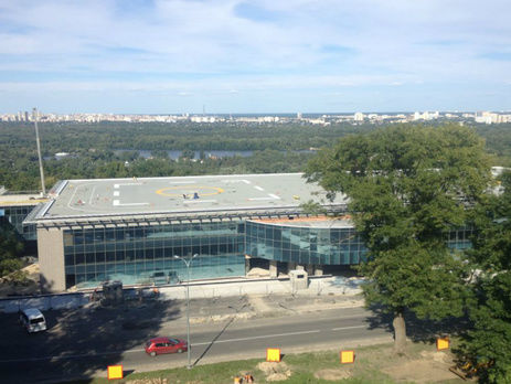 ГПУ проводит обыски на вертолетной площадке Януковича в Киеве &ndash; Сарган