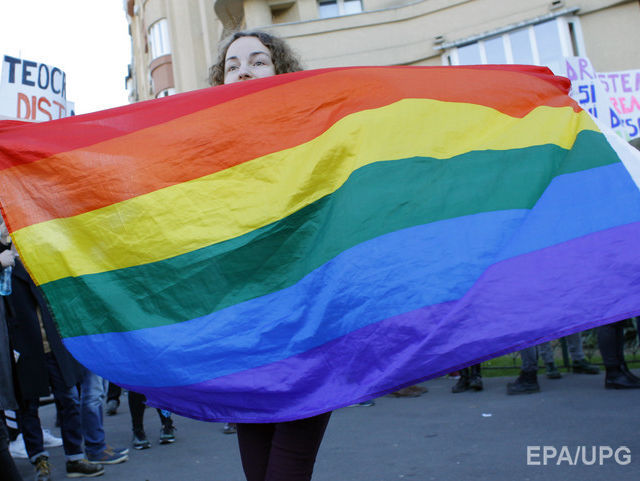 В Финляндии вступил в силу закон, легализовавший однополые браки