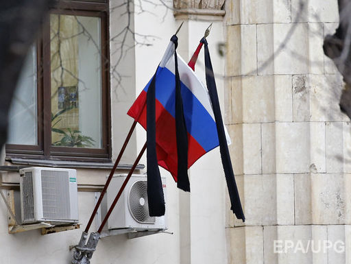 Минобороны РФ планирует закупить 49 тыс. флагов для оформления гробов – СМИ