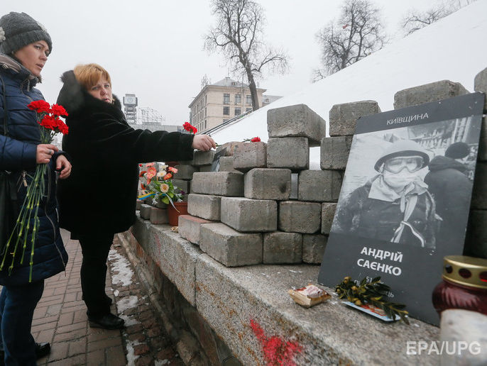 Порошенко подписал закон о выделении участка для мемориала Героев Небесной сотни