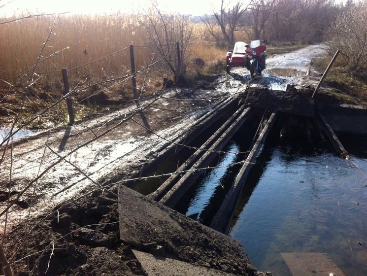 В Луганской военно-гражданской администрации сообщили о подрыве моста диверсантами