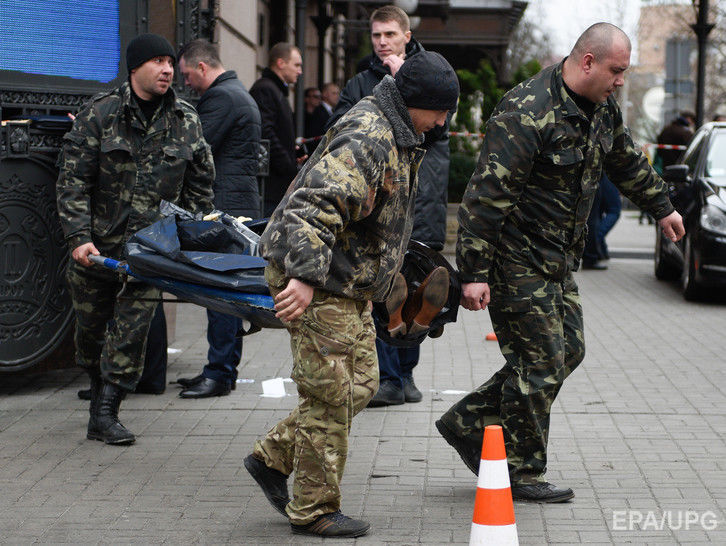 Раненый охранник Вороненкова находится в искусственной коме