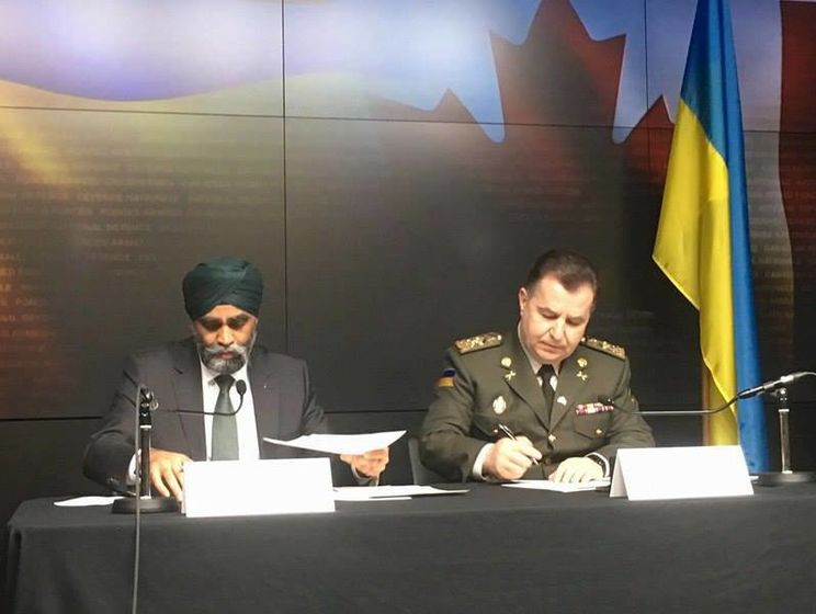 Украина и Канада подписали Договоренность о сотрудничестве в сфере обороны