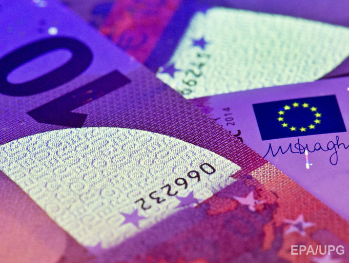 Гривна к евро подешевела до 29,05 грн/€