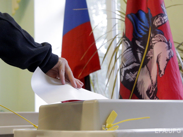 Госдума РФ приняла закон о переносе выборов президента в 2018 году на дату аннексии Крыма