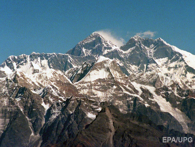 Индийский альпинист, пропавший на Эвересте, найден мертвым