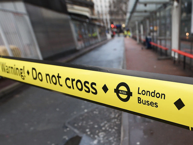 Лондонский вокзал "Виктория" эвакуировали из-за подозрительного предмета