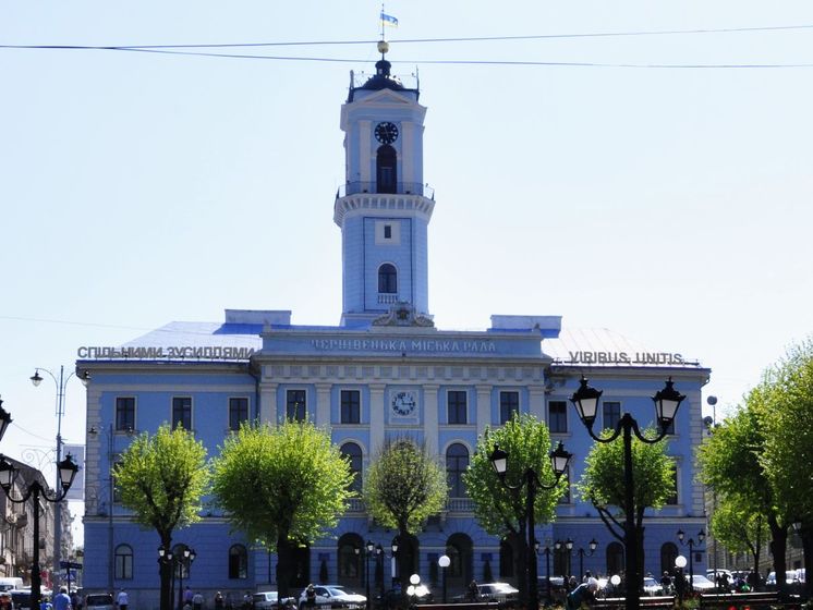 В Черновцах горсовет запретил деятельность Оппозиционного блока