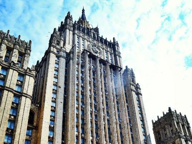 В МИД РФ заявили, что договор о дружбе между Россией и Украиной &ndash; залог возрождения двусторонних отношений