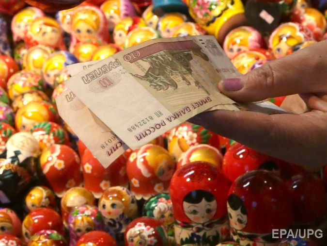 Беларусь не будет учитывать российский рубль в составе золотовалютных резервов