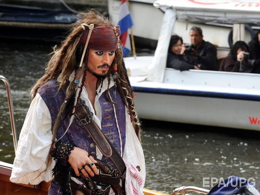В Disney рассматривают возможность "убийства" Джека Воробья, чтобы освежить франшизу "Пираты Карибского моря" – СМИ