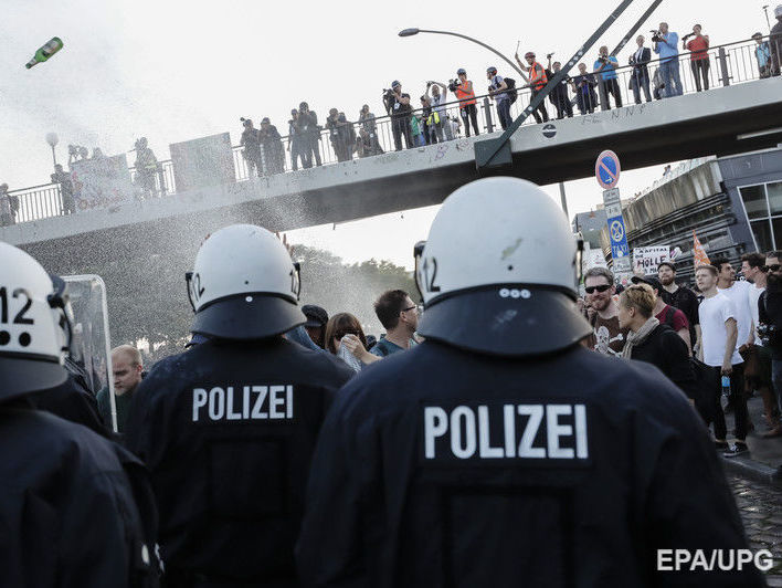 В Германии перед G20 задержали более 600 пребывающих в розыске преступников
