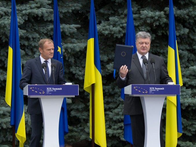 Киев и Брюссель призвали освободить всех украинских заложников, незаконно удерживаемых в России и Крыму