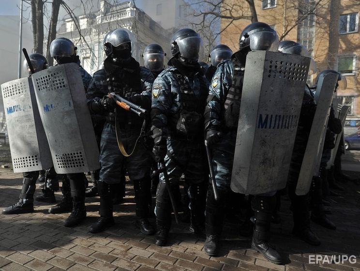 В Киеве задержали экс-беркутовца, подозреваемого в избиении активистов "Автомайдана"