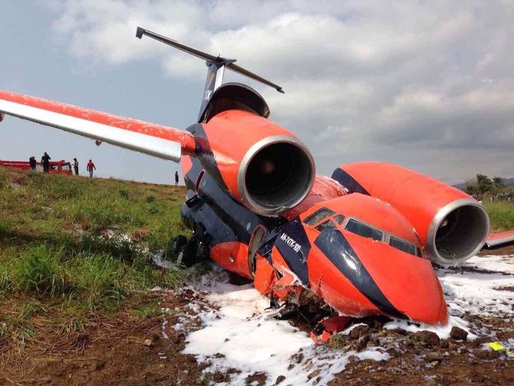 На острове Сан-Томе потерпел крушение грузовой самолет Ан-74 украинской авиакомпании Cavok Air