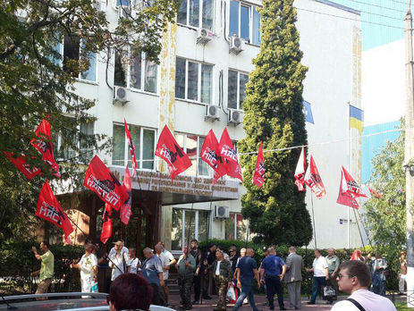 ﻿Профспілки зірвали засідання Нацкомісії і не дали ухвалити рішення про введення абонплати за газ