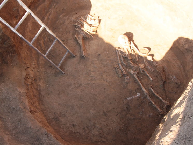 В Днепропетровской области археологи нашли могилу скифской девушки