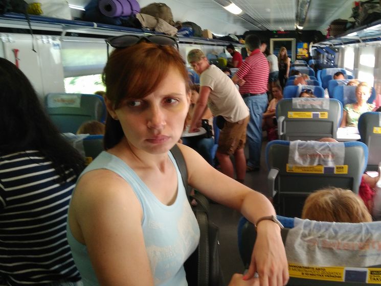 Из-за неисправности скоростного поезда на маршруте Одесса – Дарница часть пассажиров ехала стоя