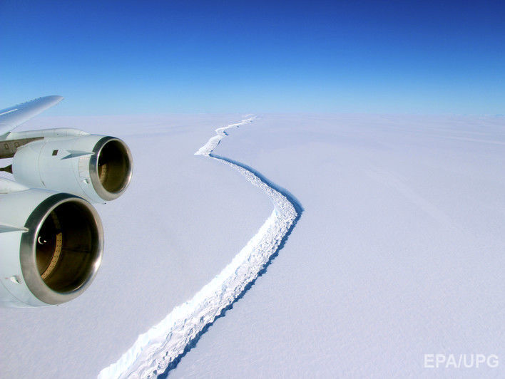Ученые обнаружили подо льдами Антарктиды 91 новый вулкан