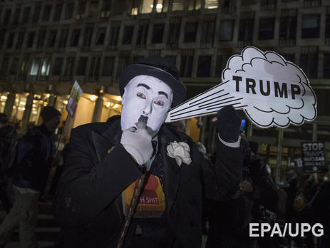 Минюст США запросил у интернет-провайдера данные об участниках протестов против Трампа