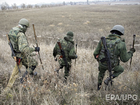 Боевики на Донбассе заявили, что силы АТО подорвали автомобиль с оружием с помощью беспилотника – разведка