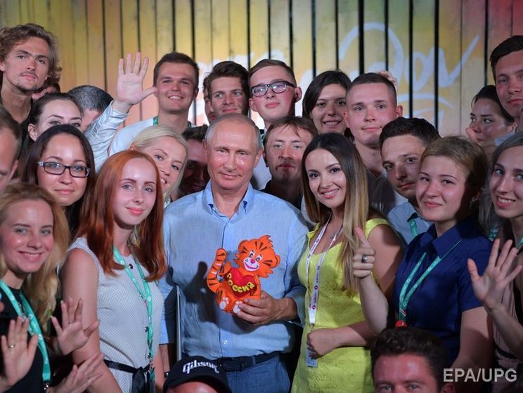 Эйдман: Путин примерял на себя роль "лидера молодежи". В результате получился классический "старик-похабыч"