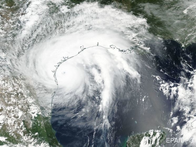 Ураган "Харви" достиг побережья Техаса