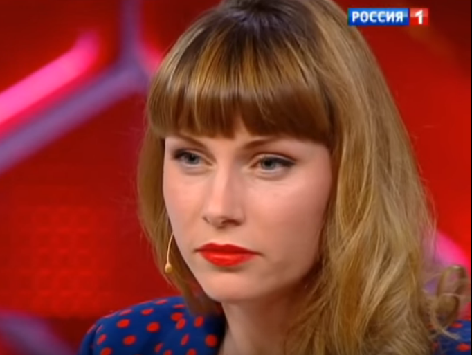 Суд в РФ признал Немцова отцом ребенка москвички Ифтоди