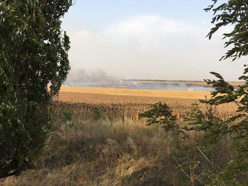 В Донецкой области после пожара в воинской части эвакуируют личный состав и местных жителей 