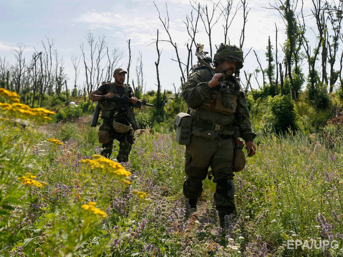 На Донбассе за сутки боевики 27 раз нарушили перемирие – штаб АТО